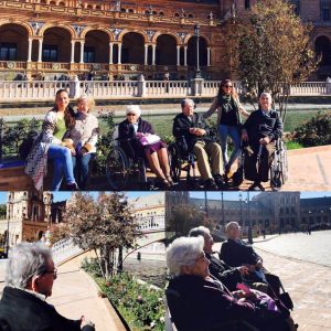 Actividad fuera del geriatrico residencia Aurora en Sevilla